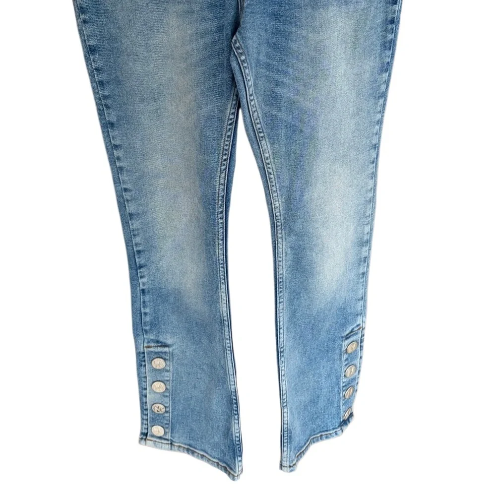 Maje Medium Blue Ankle Button-Hem 5 pocket Crop Jeans size EU 36.